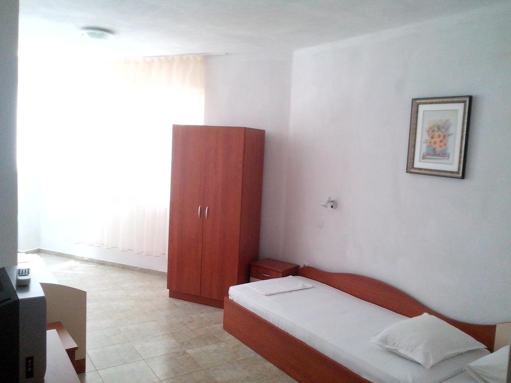 Guest House Krasi Tjernomorets Rum bild