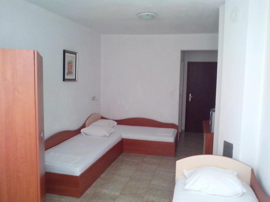 Guest House Krasi Tjernomorets Rum bild